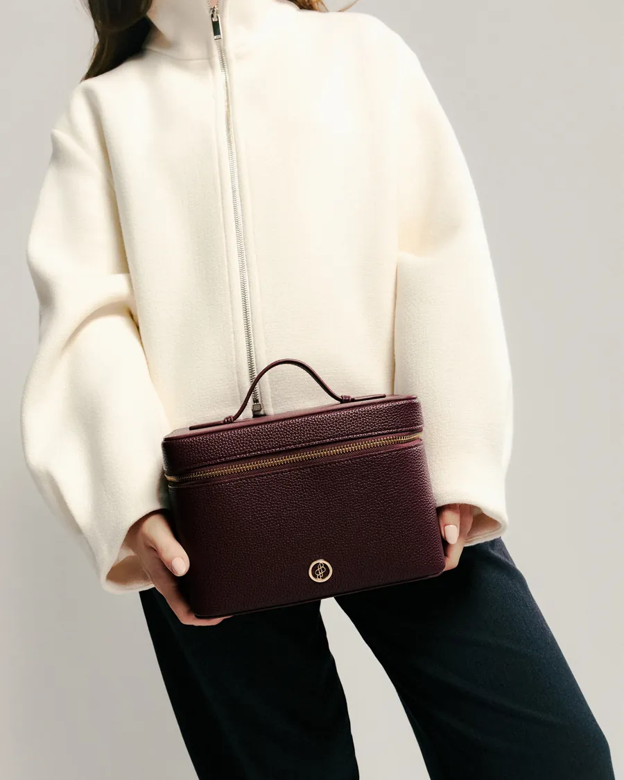 Sofia Bertrand Belisse Toiletry Bag